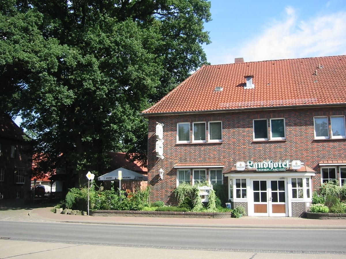 Landhotel Heiner Meyer Wahrenholz 외부 사진