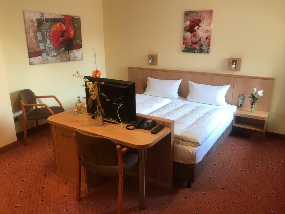 Landhotel Heiner Meyer Wahrenholz 외부 사진